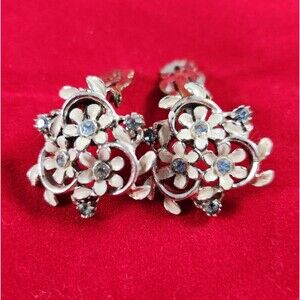 Vintage Enamel Flower and Blue Stone Silver Tone Clip on Earrings Floral